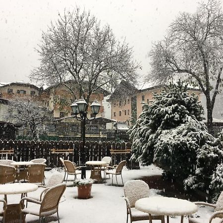Albergo Garni Cavento Pinzolo Extérieur photo